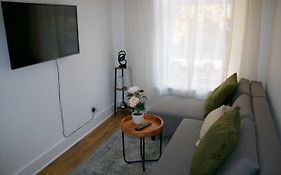 Stylish Cosy 1 Bedroom Flat