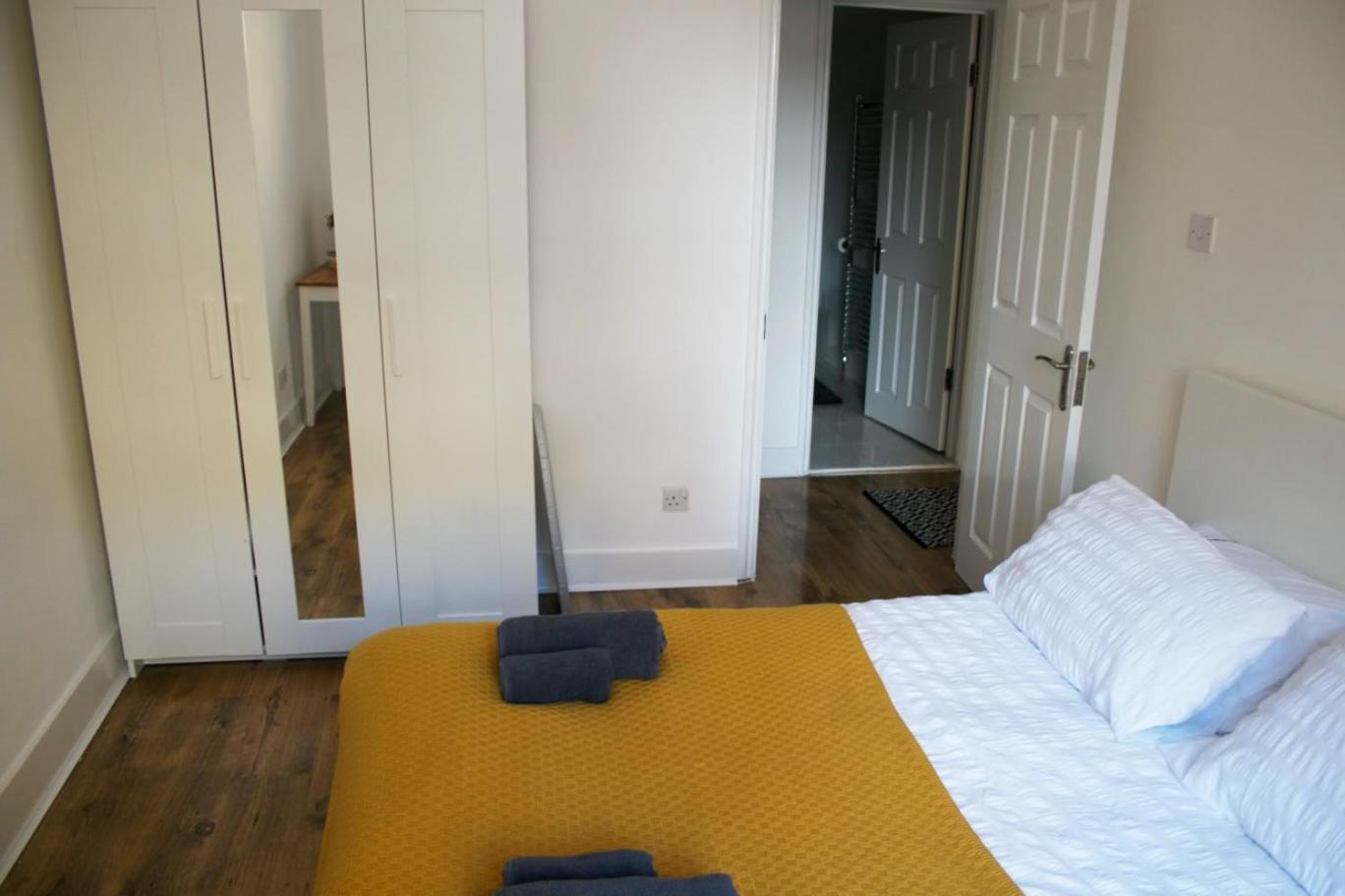 Stylish Cosy 1 Bedroom Flat Londra Esterno foto
