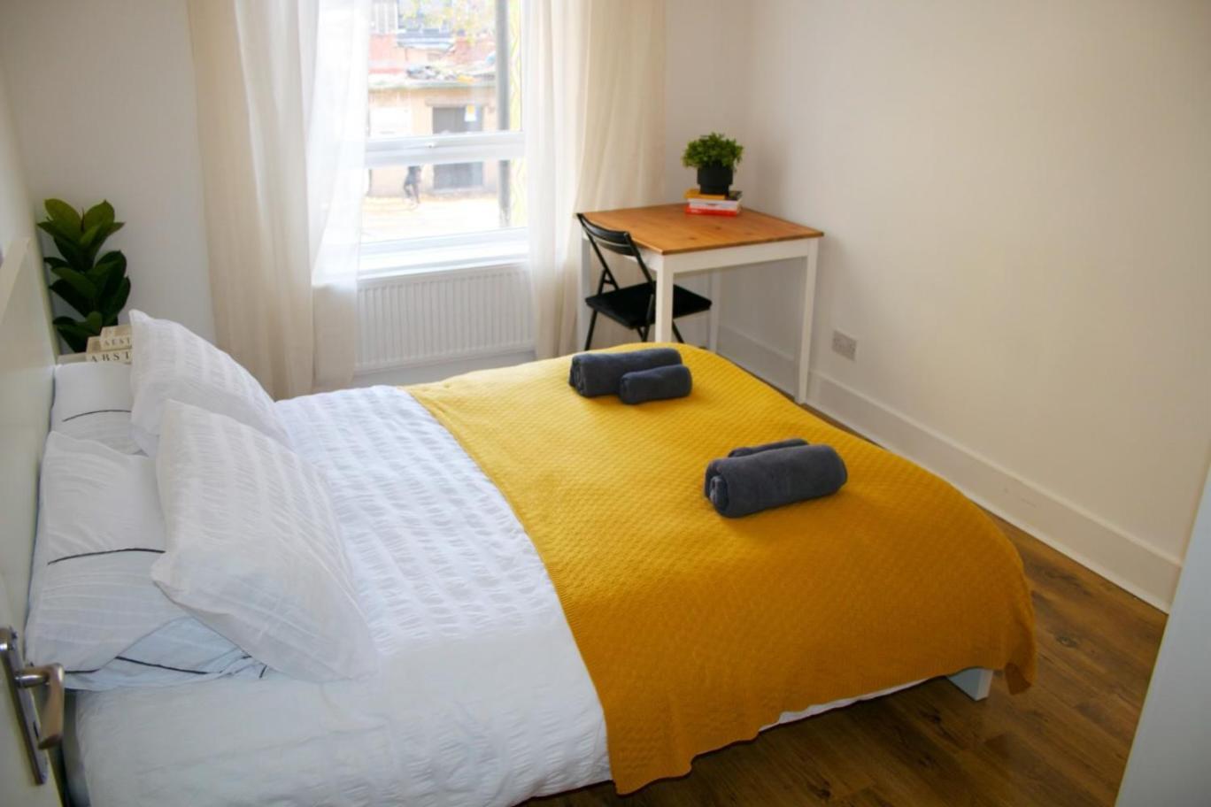 Stylish Cosy 1 Bedroom Flat Londra Esterno foto